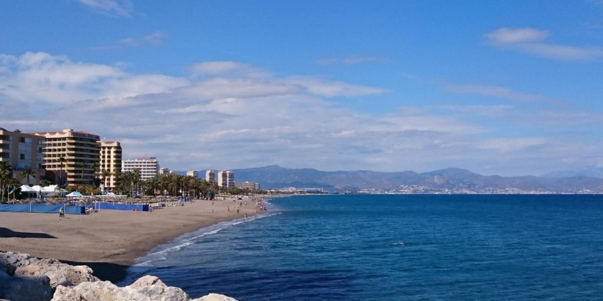 Apartamento Carole Playa Bajondillo Torremolinos Beach - Playa A 30 Segundos - Wifi - Parking - Terraza Apartment Ngoại thất bức ảnh